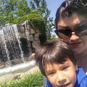 Meet your Posher, Liza